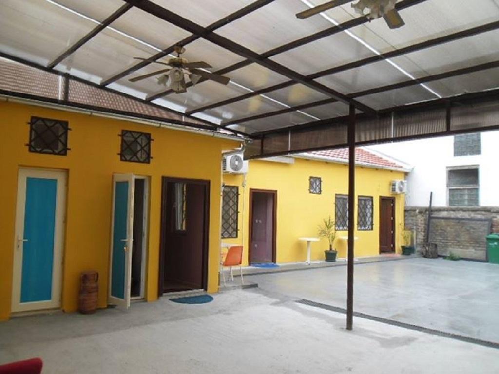 نوفي ساد Family Top Rooms Bela Lada Sobe الغرفة الصورة